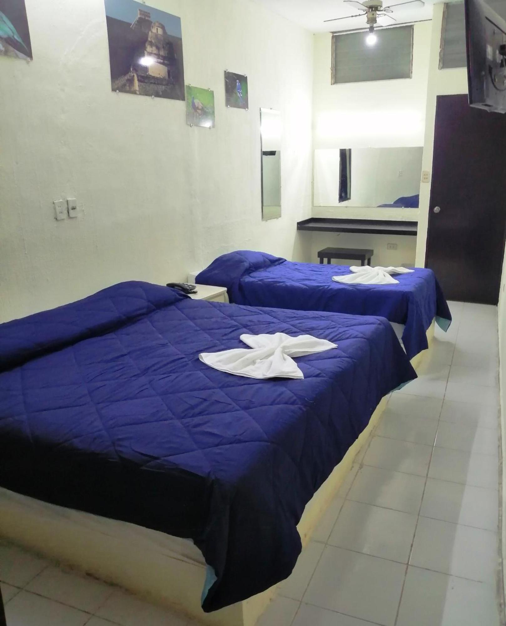 Hotel Suites Elia Noemi Mérida Exterior foto