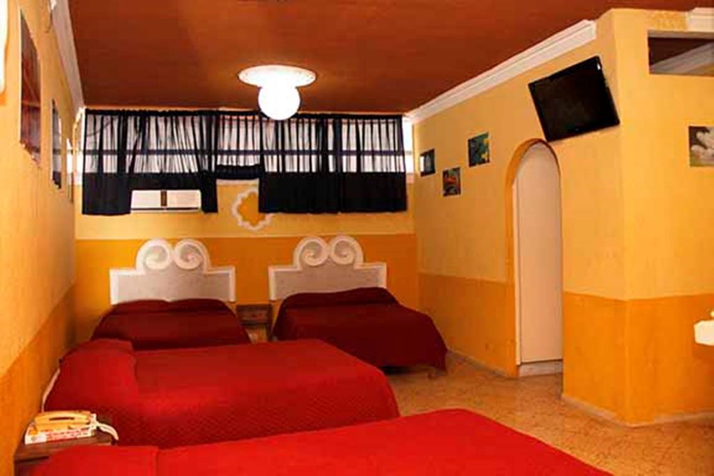 Hotel Suites Elia Noemi Mérida Exterior foto