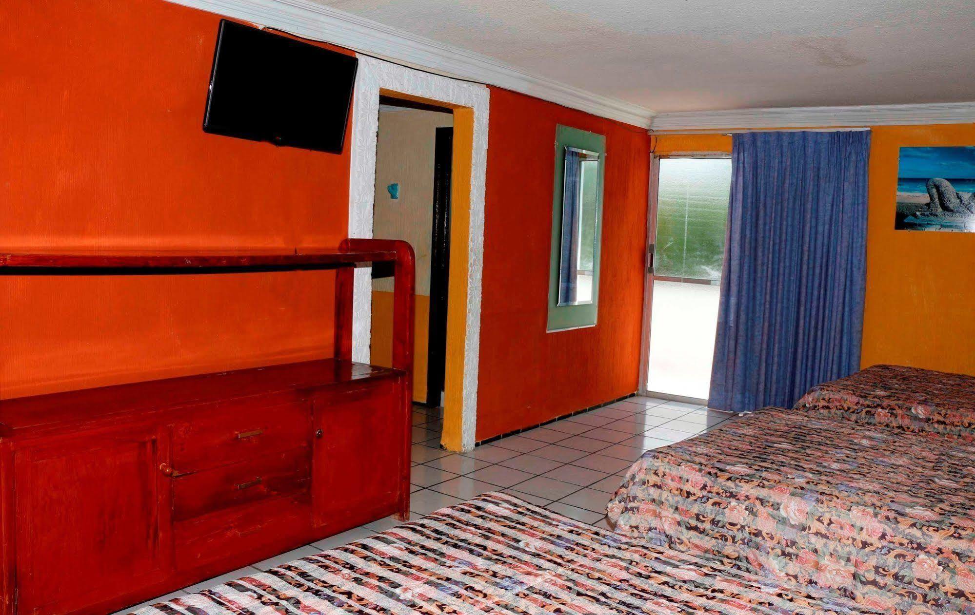 Hotel Suites Elia Noemi Mérida Exterior foto